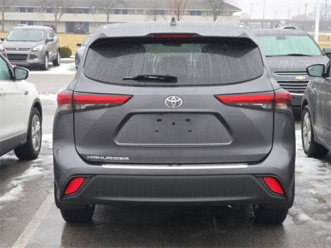 2020 Toyota Highlander L