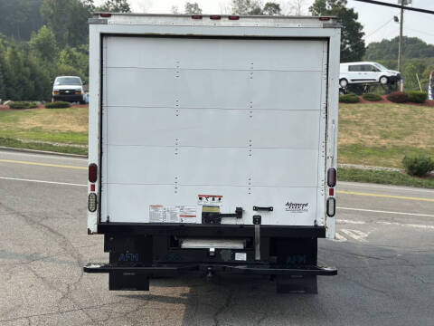 2014 Ford E-Series E-350 SD