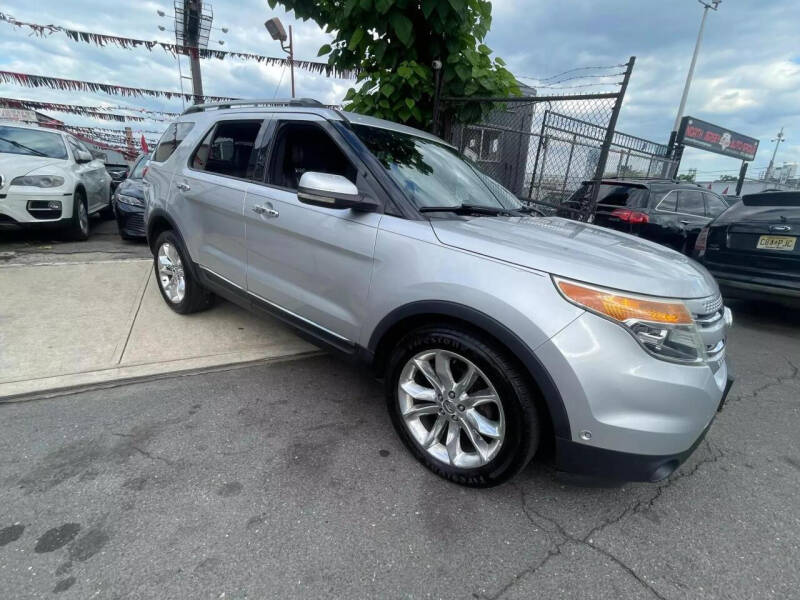 2011 Ford Explorer Limited photo 62