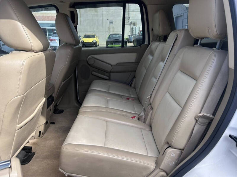 2010 Ford Explorer Eddie Bauer