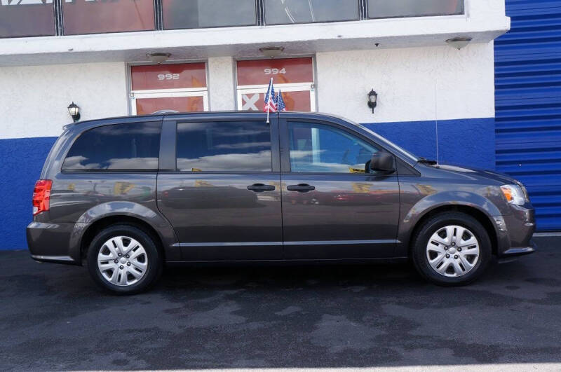 2020 Dodge Grand Caravan SE