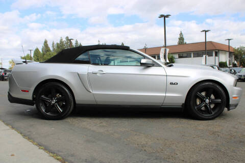 2011 Ford Mustang