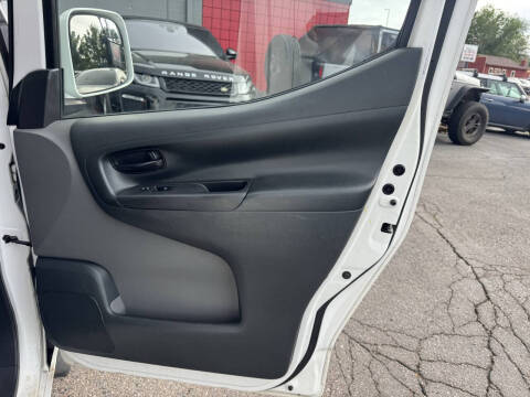 2014 Nissan NV200 SV