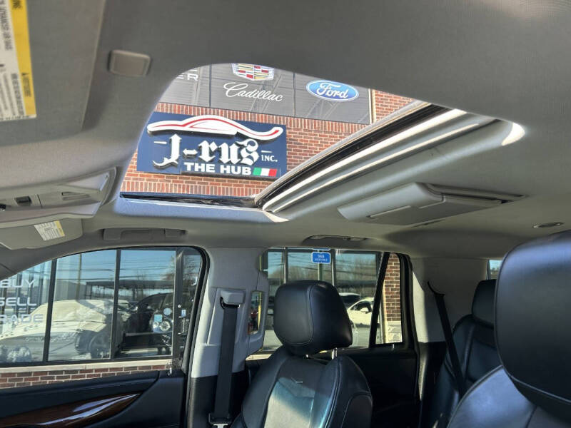 2018 Cadillac Escalade Premium Luxury