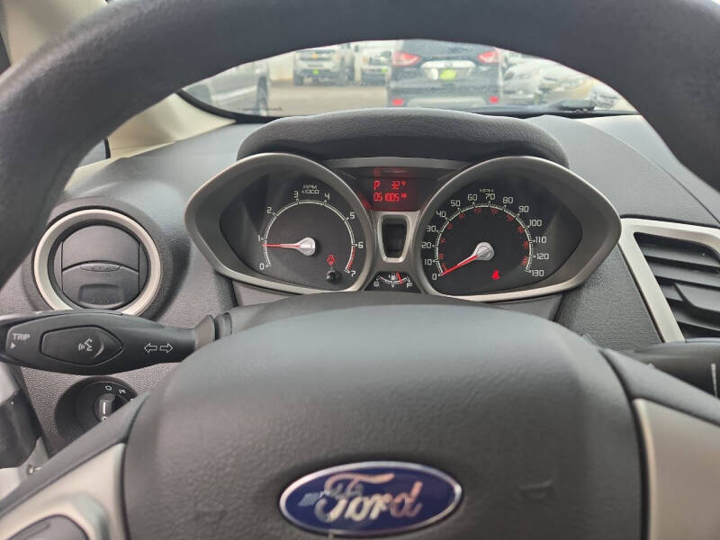 2012 Ford Fiesta SE