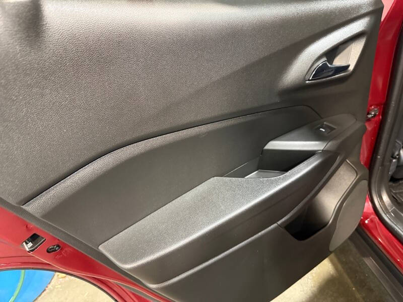 2025 Chevrolet Trax RS