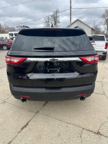 2020 Chevrolet Traverse LT Cloth