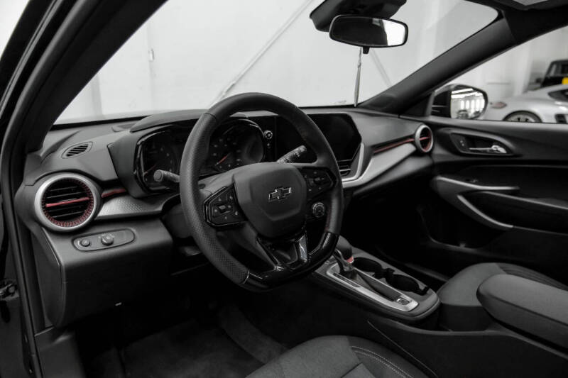 2024 Chevrolet Trax RS