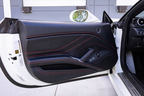 2016 Ferrari California T