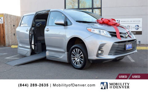 2020 Toyota Sienna for sale at CO Fleet & Mobility in Denver CO