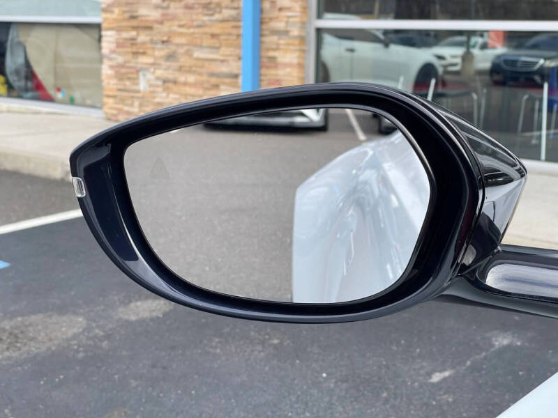 2021 Aston Martin Vantage