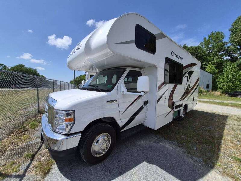 2023 Thor Motor Coach Chateau 22E