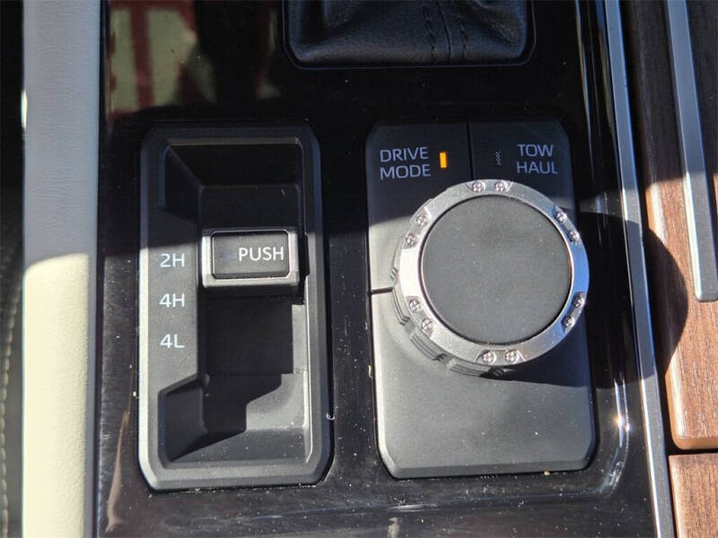 2024 Toyota Sequoia Capstone