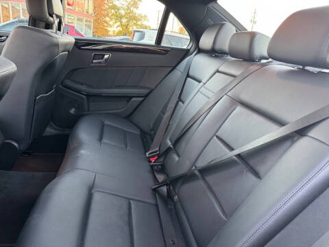 2010 Mercedes-Benz E-Class