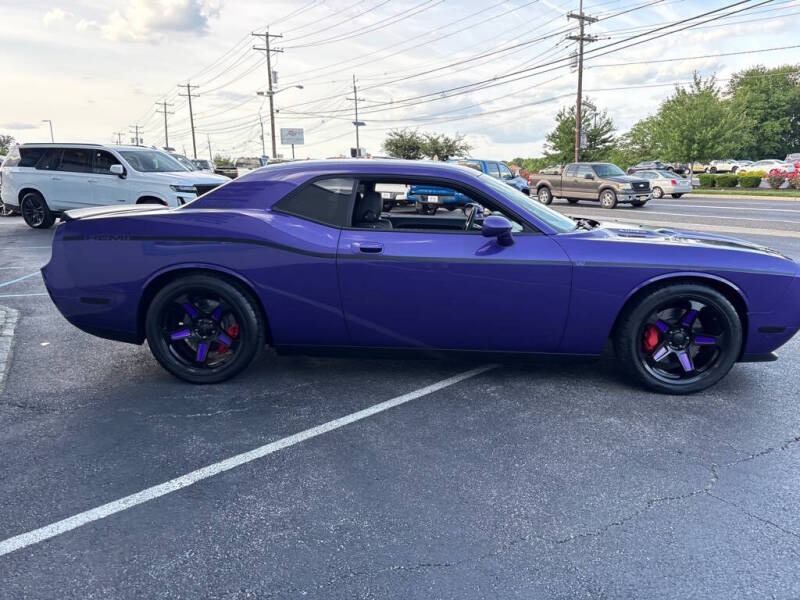 2010 Dodge Challenger SRT8