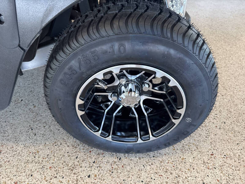 2014 Club Car Precedent i2 Electric