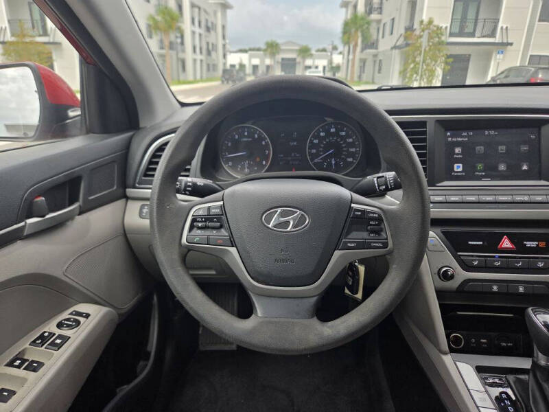 2018 Hyundai Elantra