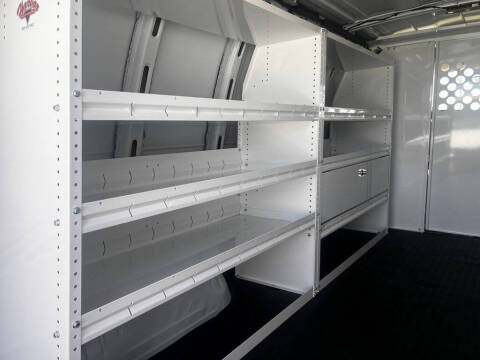 2025 GMC Savana 2500