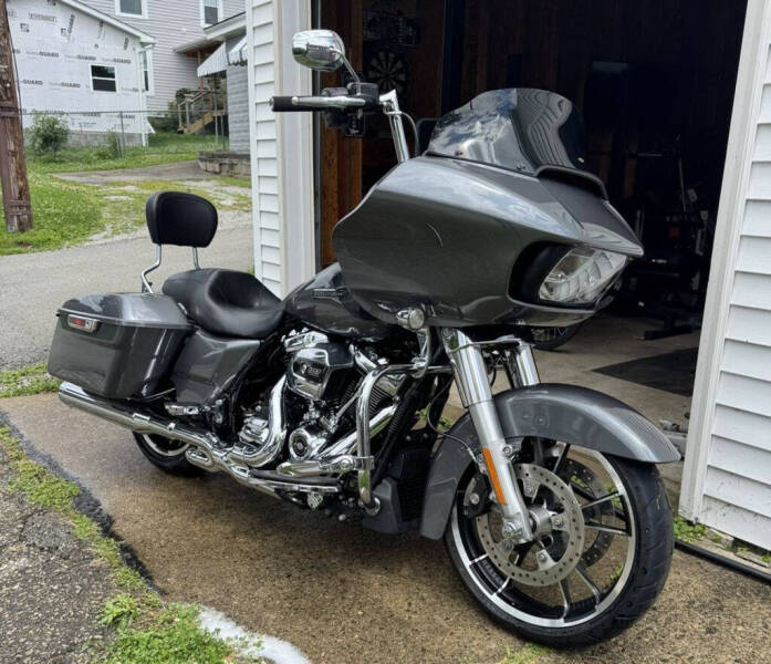 2021 Harley-Davidson® FLTRX - Road Glide®