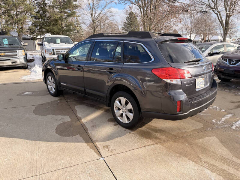 2011 Subaru Outback 2.5i Premium