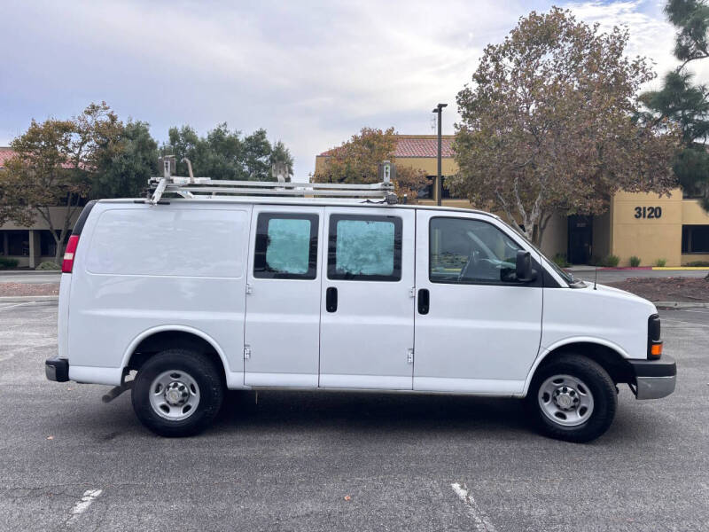 2016 Chevrolet Express 2500