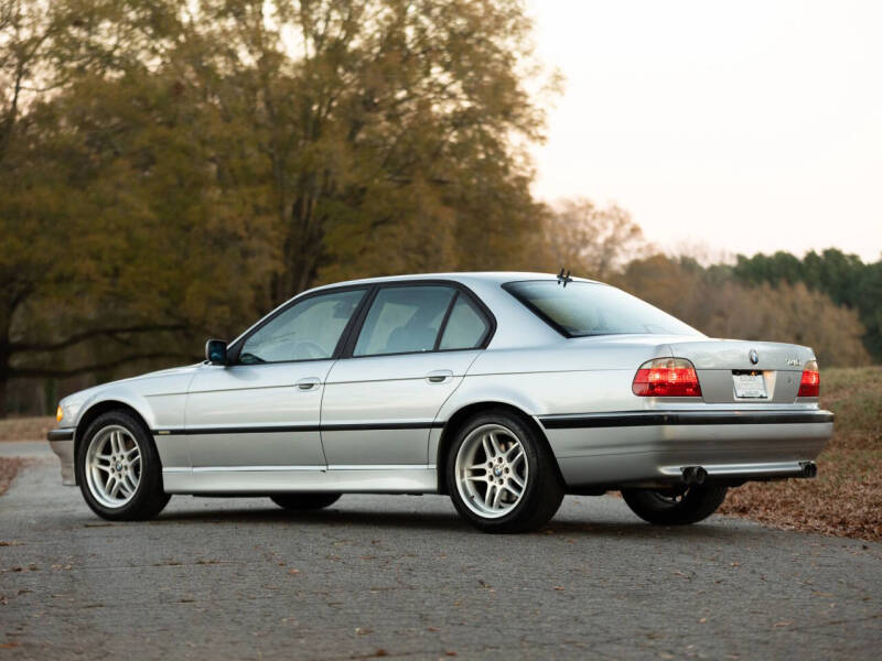 2001 BMW 7 Series 740i