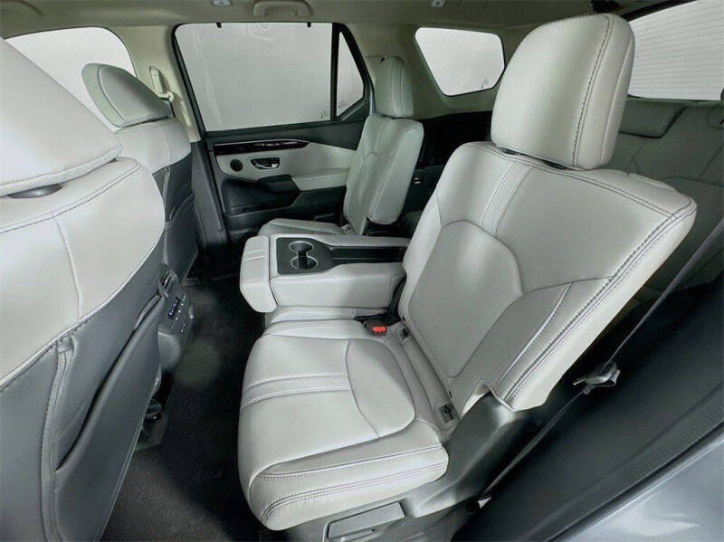 2025 Honda Pilot Touring