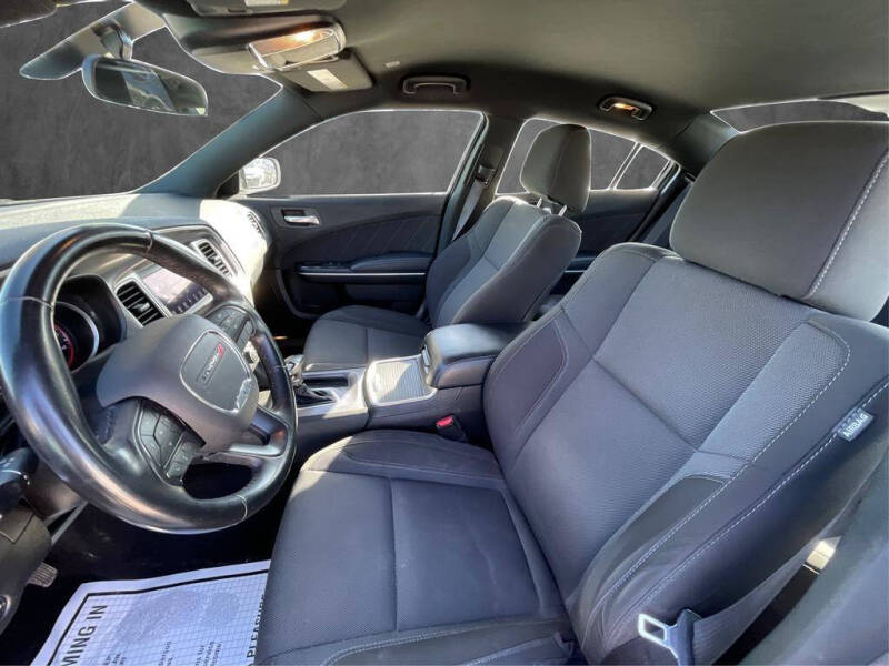 2019 Dodge Charger SXT