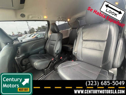 2018 Toyota Sienna SE Premium 8-Passenger