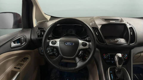 2015 Ford C-MAX Hybrid SE