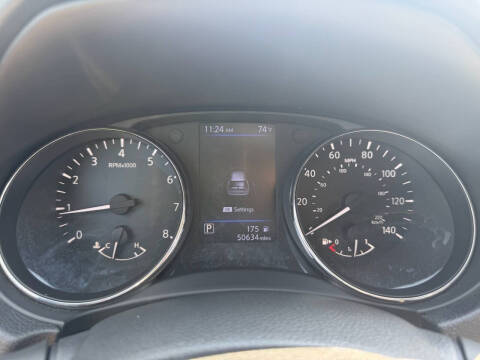 2020 Nissan Rogue SV