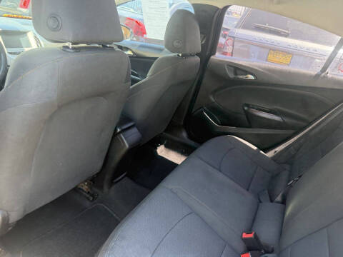 2017 Chevrolet Cruze LS Auto
