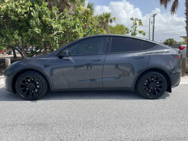 2024 Tesla Model Y Long Range