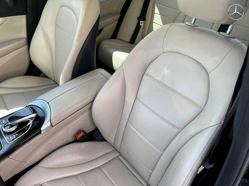 2016 Mercedes-Benz C-Class