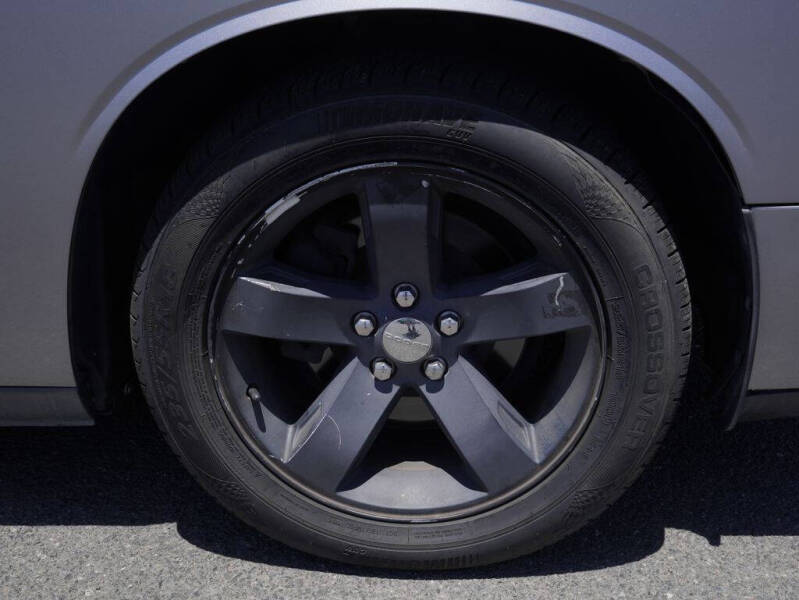 2014 Dodge Challenger SXT