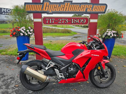 2015 Honda CBR 300 for sale at Haldeman Auto in Lebanon PA