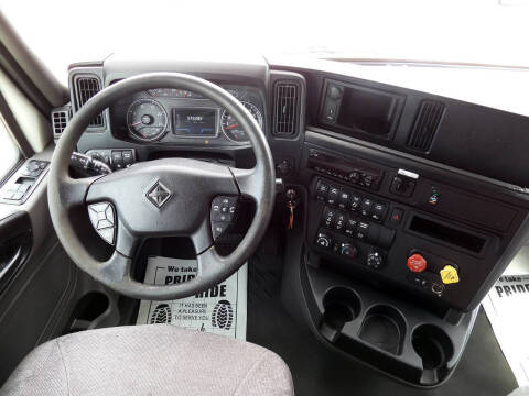 2020 International LT625