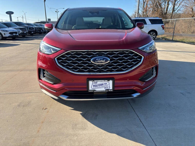 2022 Ford Edge Titanium