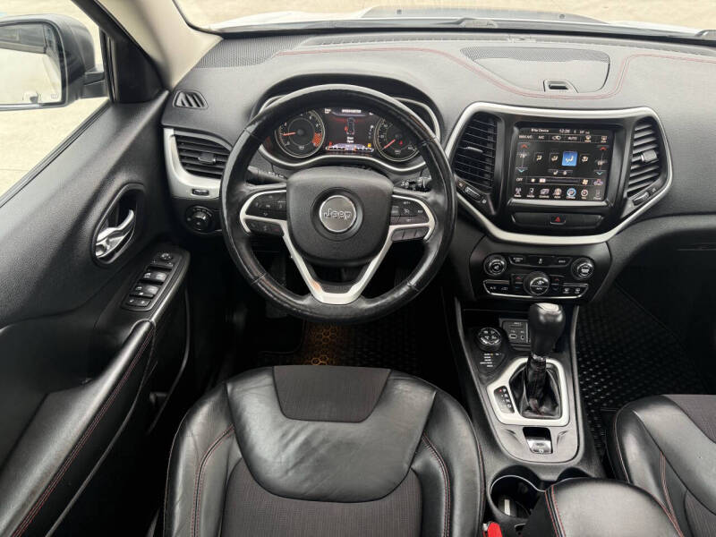 2014 Jeep Cherokee Trailhawk