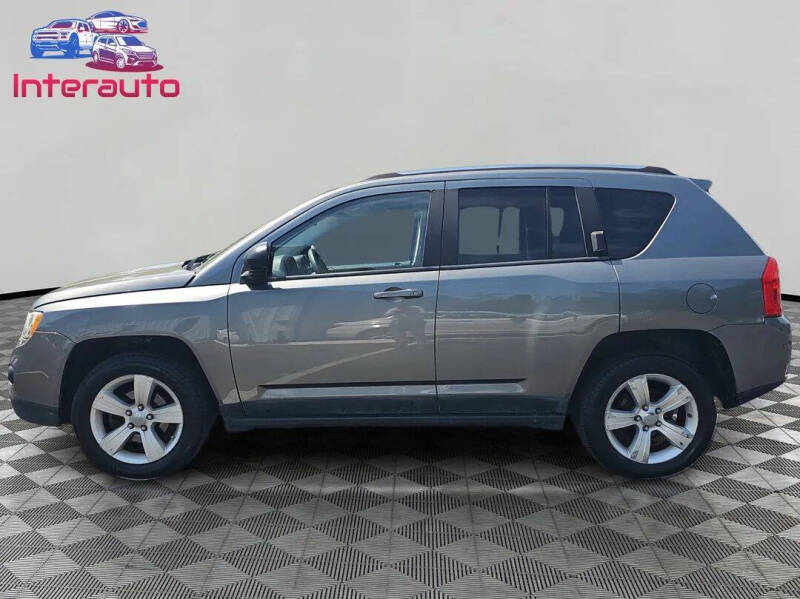 2011 Jeep Compass Sport