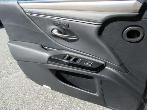 2022 Lexus ES 350 F SPORT