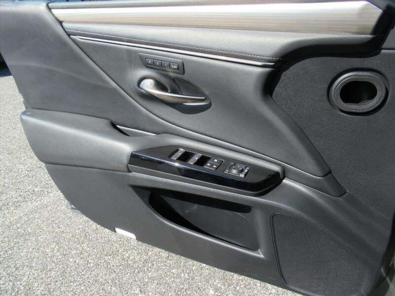 2022 Lexus ES 350 F SPORT