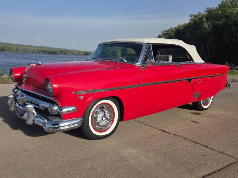 1954 Ford Crestline