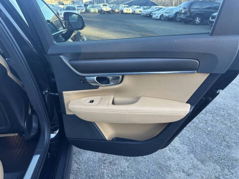 2018 Volvo V90 Cross Country T5