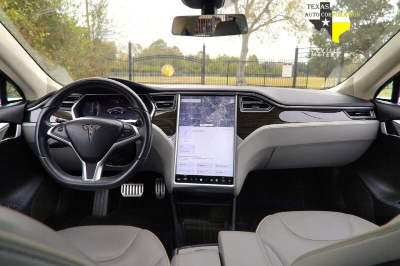 2014 Tesla Model S