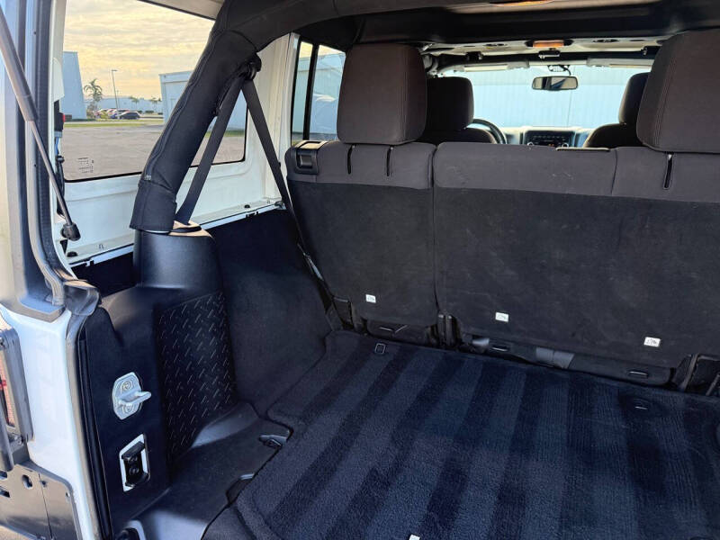 2013 Jeep Wrangler Unlimited Sport