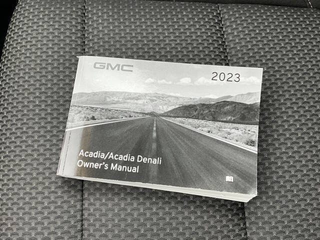 2023 GMC Acadia SLE