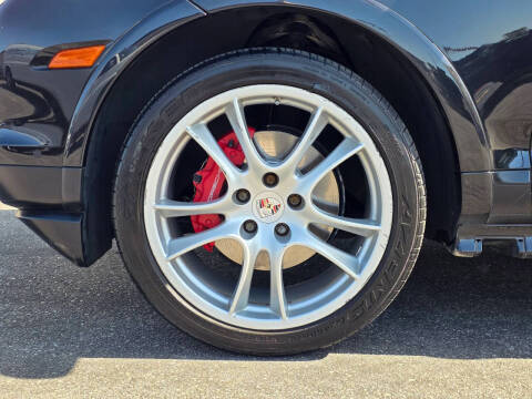 2009 Porsche Cayenne GTS Tiptronic