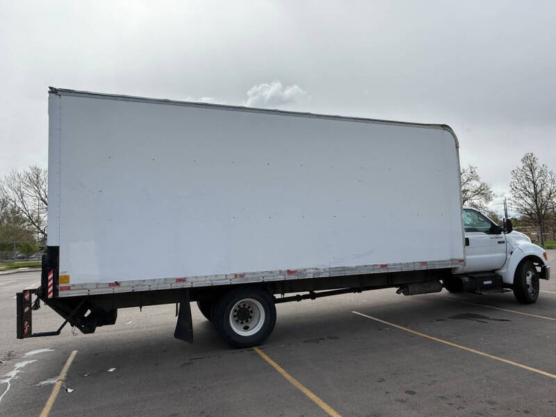 2004 Ford F-650 Super Duty