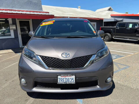 2016 Toyota Sienna